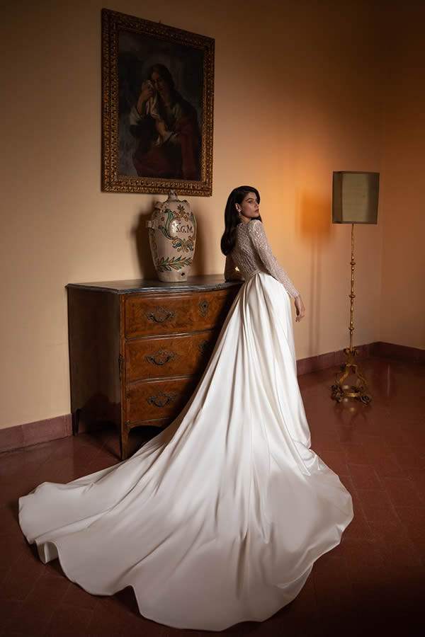 Eva Lendel 'Morena' bridal dress.