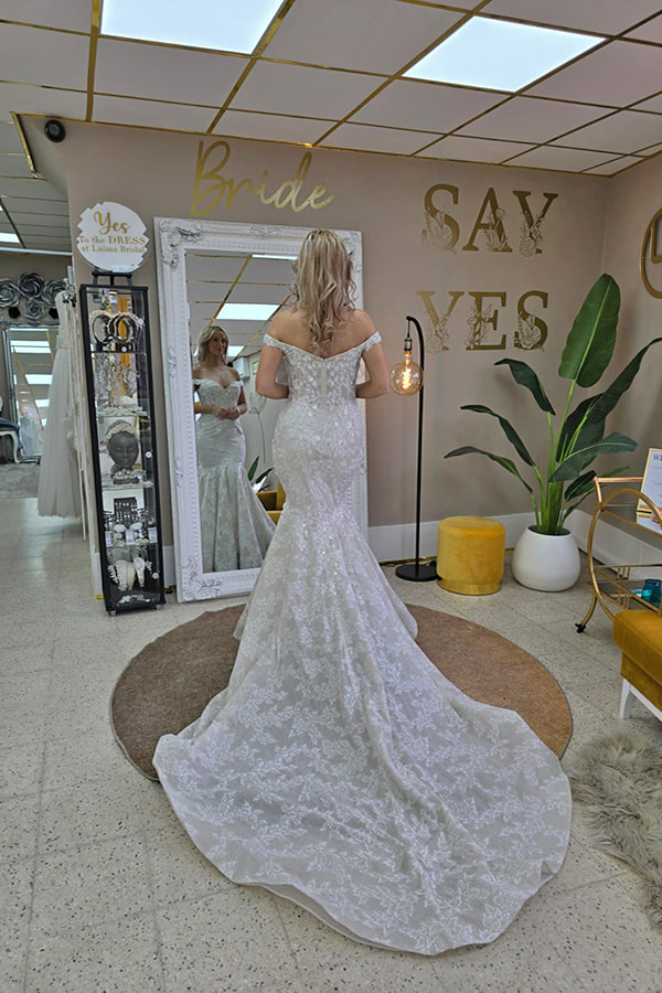 Eva Lendel 'Paola' bridal dress.